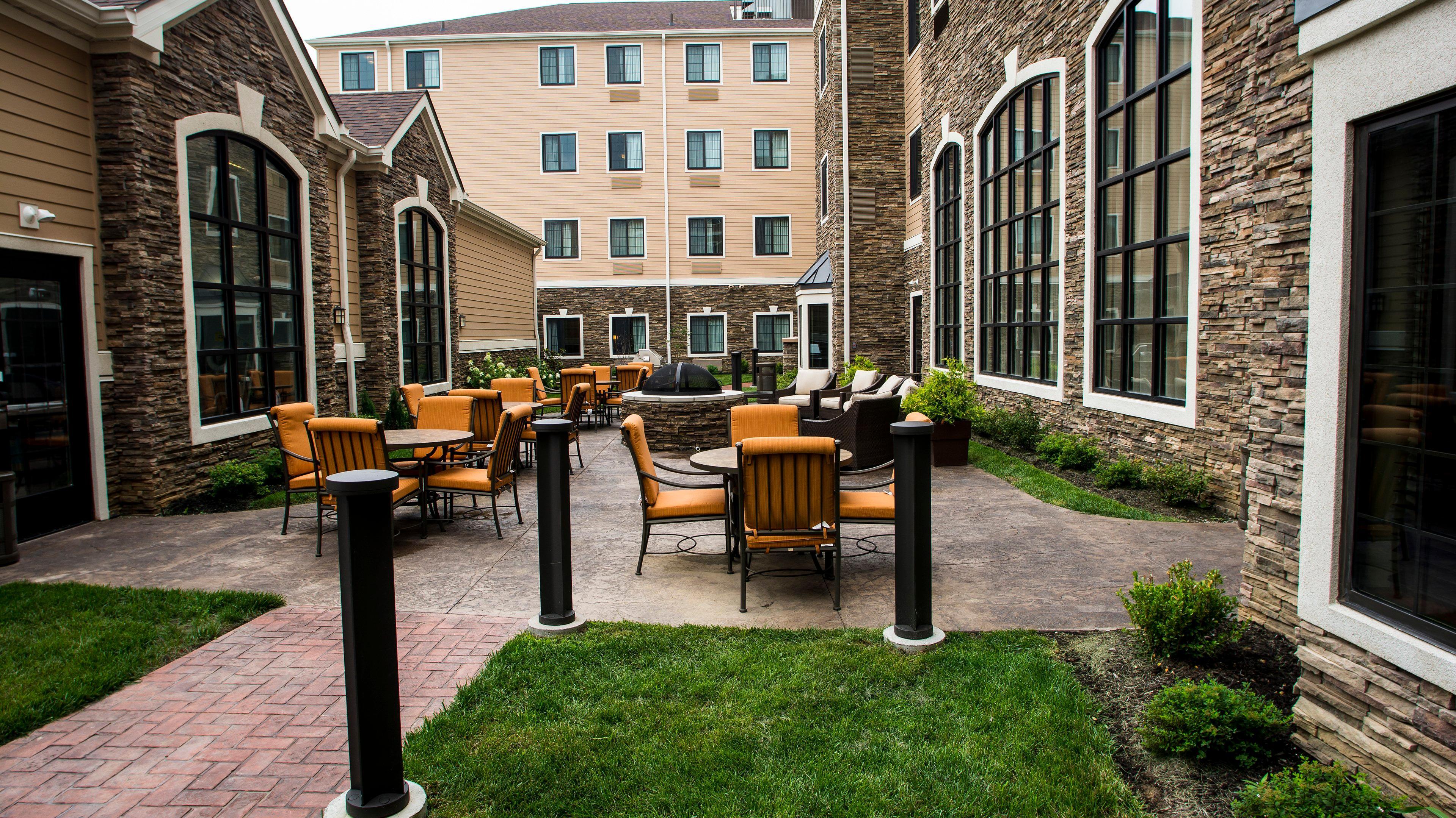 Staybridge By Ihg Hotel