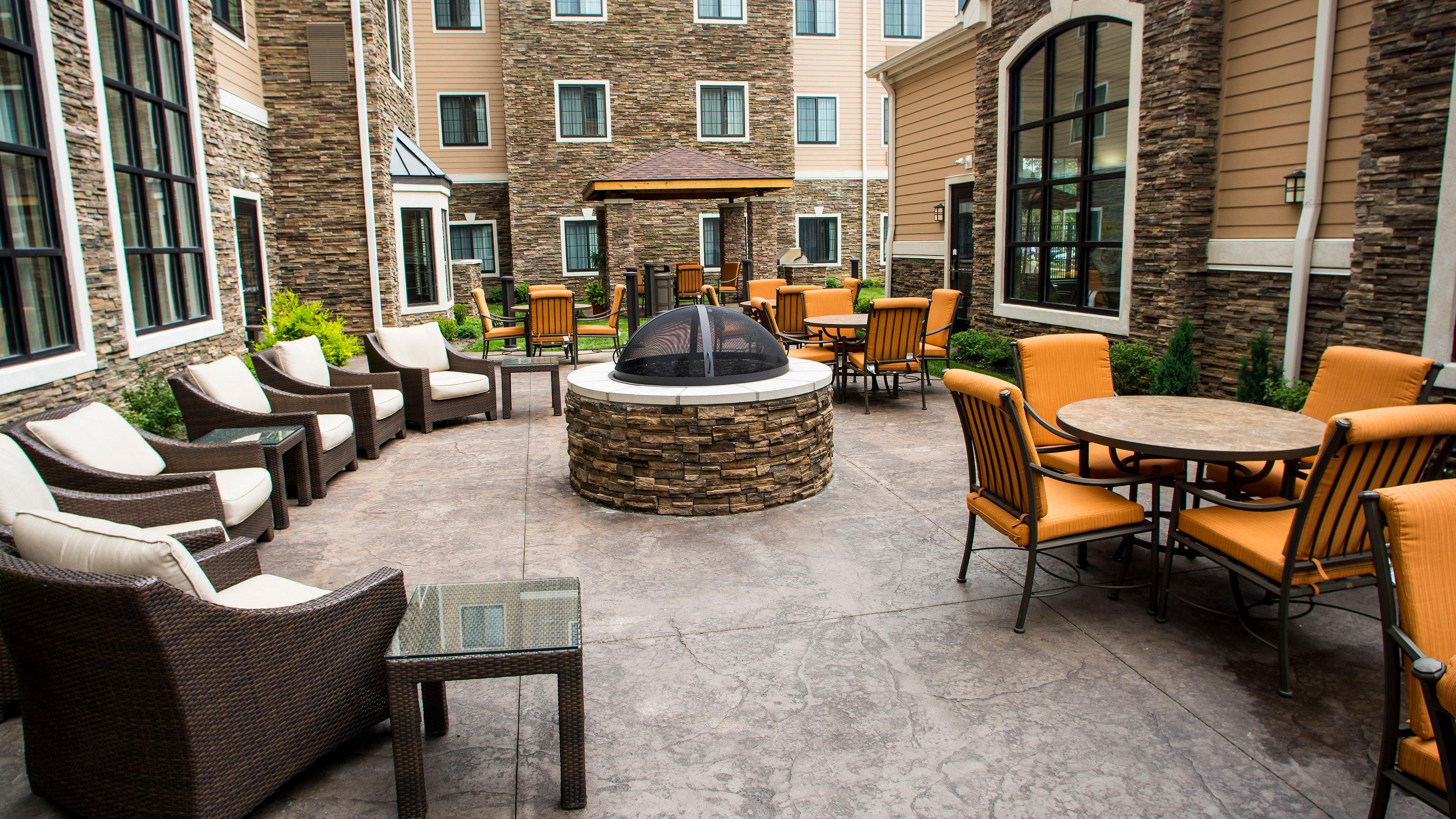 Hotel Staybridge By Ihg 2*