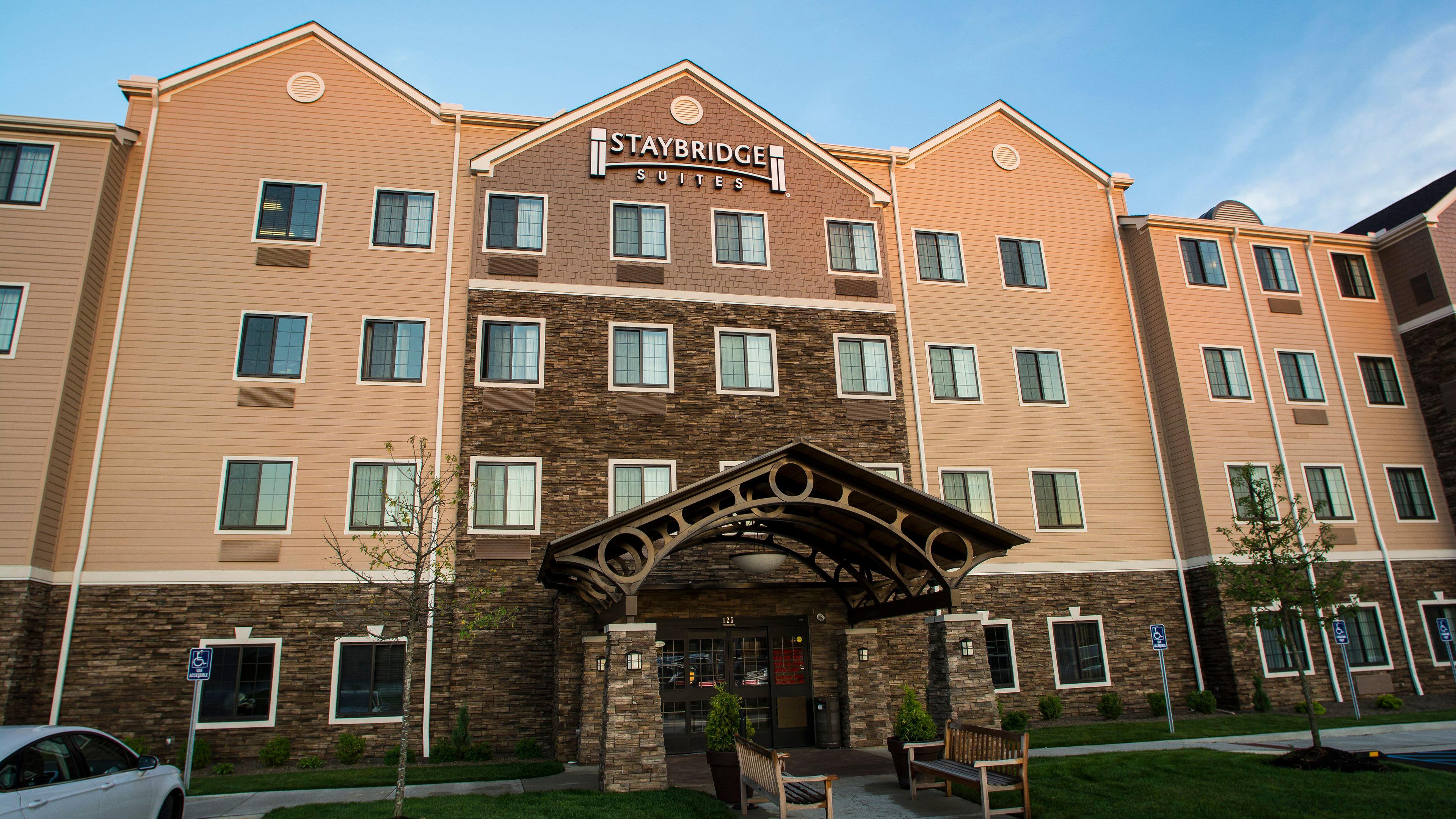 Staybridge By Ihg 2*