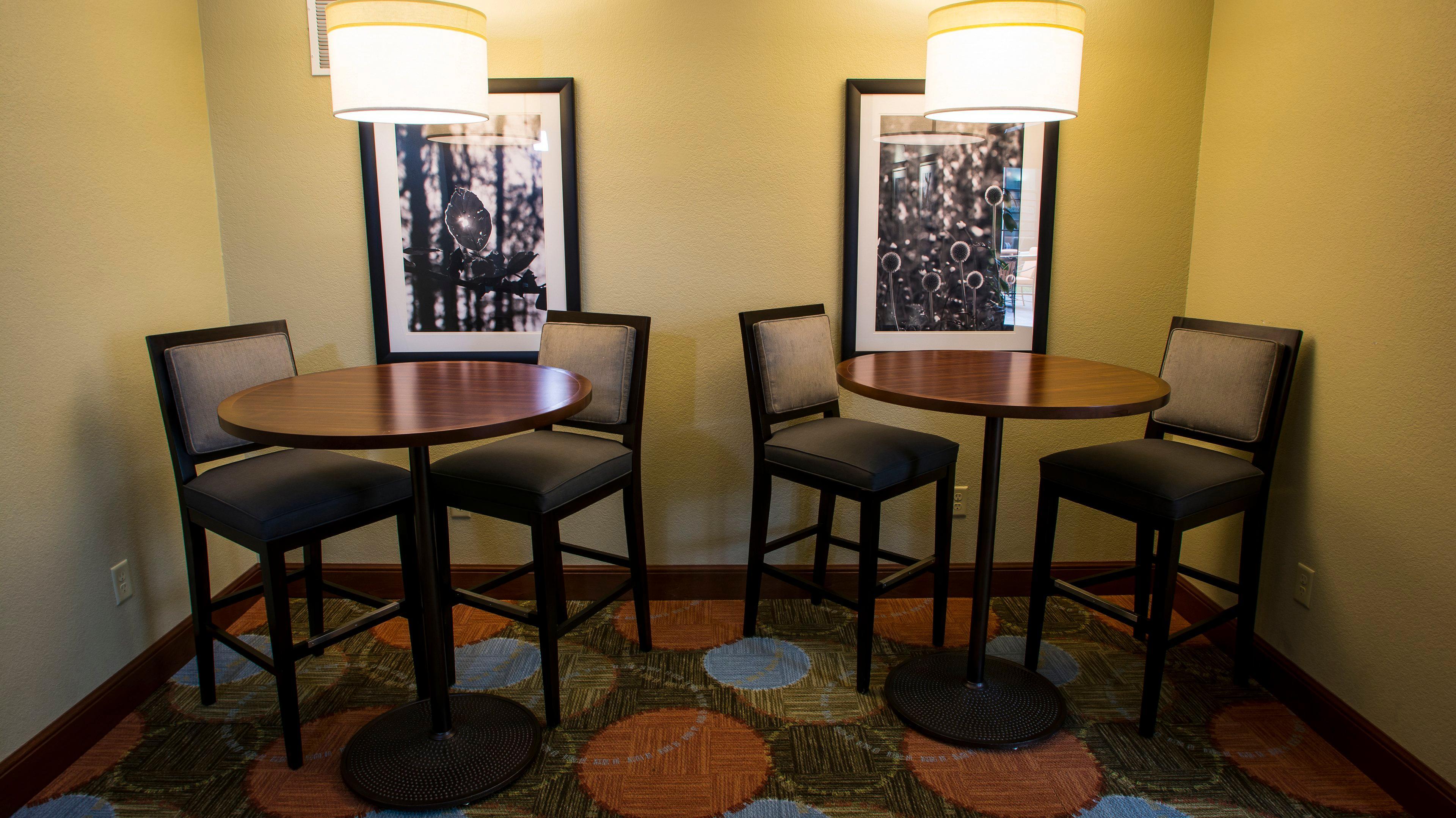 Staybridge By Ihg Hotel 2*